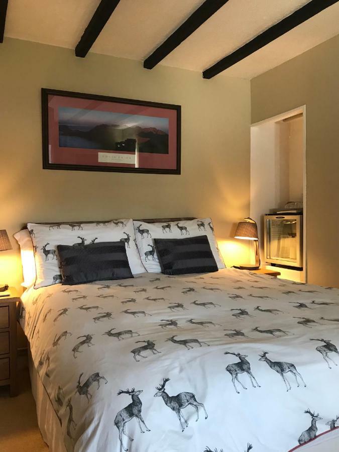 Scourie Guesthouse エクステリア 写真